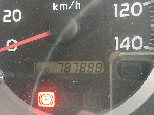 日野レンジャー冷凍車（冷蔵車）中型（4t）[写真32]