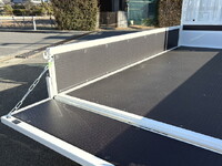 トヨタトヨエース平ボディ小型（2t・3t）[写真11]