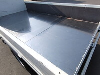 日野デュトロ平ボディ小型（2t・3t）[写真09]