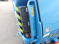 三菱ふそうキャンターパッカー車（塵芥車）小型（2t・3t）[写真08]
