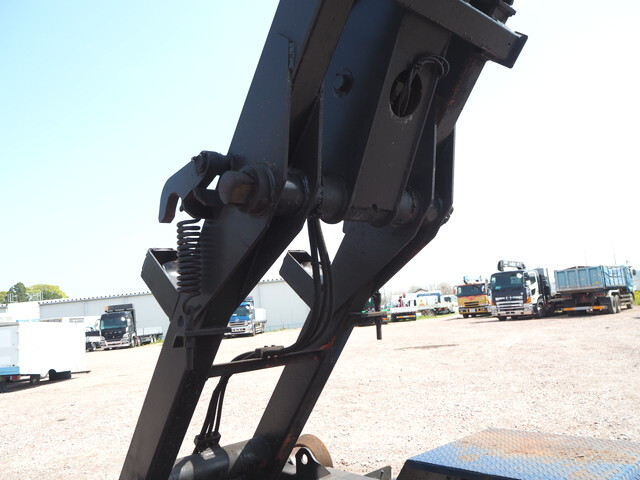 三菱ふそうファイターコンテナ専用車中型（4t）[写真16]