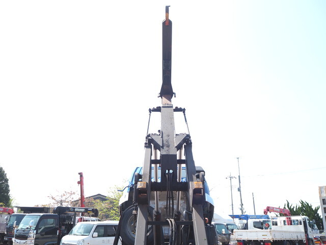 三菱ふそうファイターコンテナ専用車中型（4t）[写真21]