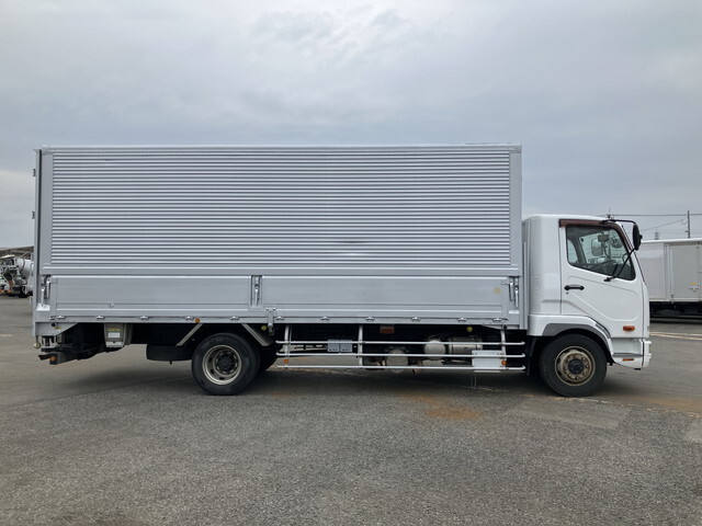 三菱ふそうファイターアルミウイング増トン（6t・8t）[写真07]