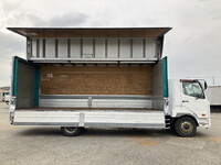 三菱ふそうファイターアルミウイング増トン（6t・8t）[写真09]