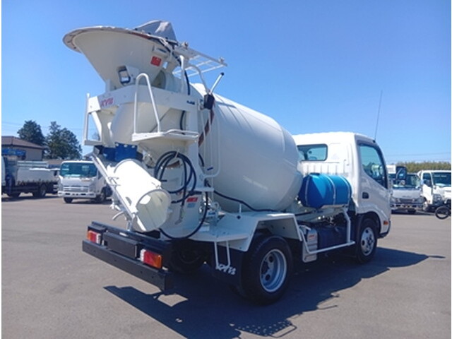 日野デュトロミキサー車（コンクリートミキサー）小型（2t・3t）[写真04]
