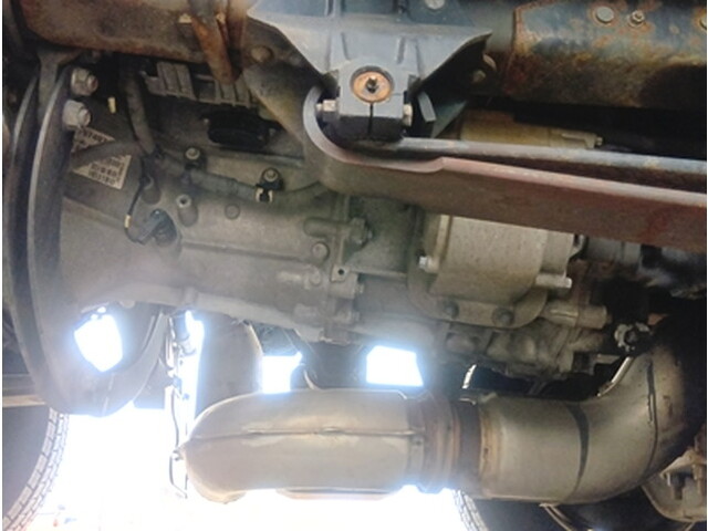 三菱ふそうスーパーグレートセルフローダー大型（10t）[写真16]