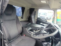 三菱ふそうスーパーグレートセルフローダー大型（10t）[写真23]