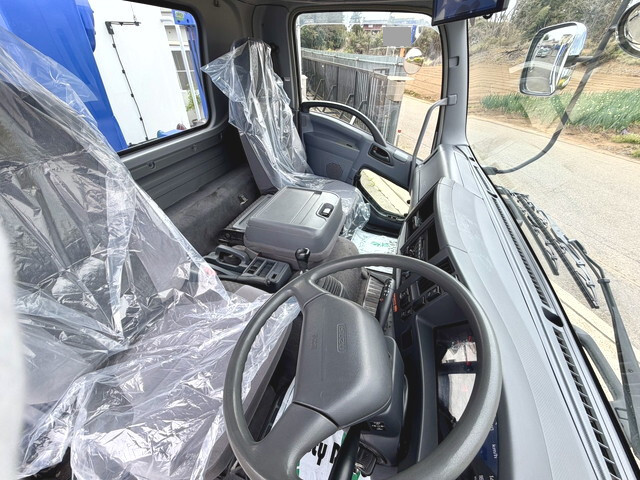 いすゞフォワードセルフクレーン3段中型（4t）[写真27]