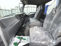 いすゞフォワードセルフクレーン3段中型（4t）[写真32]