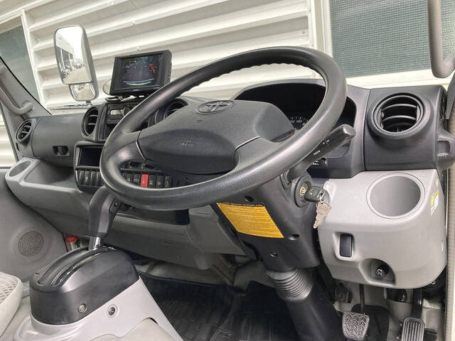 トヨタダイナアルミバン小型（2t・3t）[写真16]