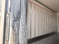 いすゞエルフ冷凍車（冷蔵車）小型（2t・3t）[写真12]