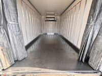 いすゞエルフ冷凍車（冷蔵車）小型（2t・3t）[写真16]