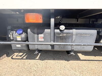 いすゞエルフ冷凍車（冷蔵車）小型（2t・3t）[写真21]