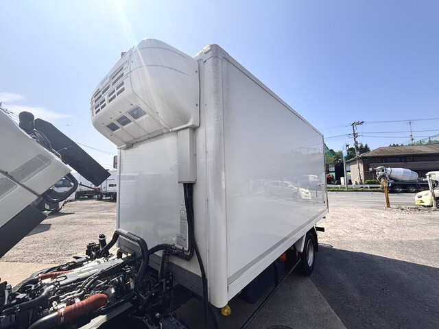 いすゞエルフ冷凍車（冷蔵車）小型（2t・3t）[写真25]
