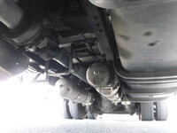 いすゞギガアルミウイング大型（10t）[写真12]