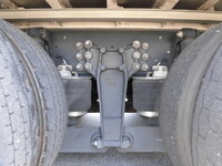 いすゞギガアルミウイング大型（10t）[写真15]