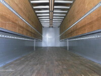 いすゞギガアルミウイング大型（10t）[写真09]