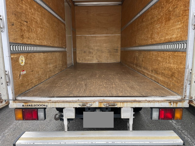 いすゞエルフアルミバン小型（2t・3t）[写真11]