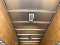 いすゞエルフアルミバン小型（2t・3t）[写真13]