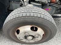 いすゞエルフアルミバン小型（2t・3t）[写真15]