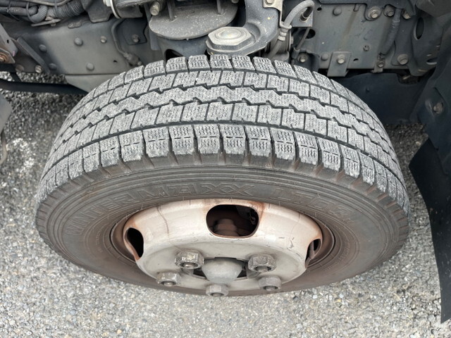 いすゞエルフアルミバン小型（2t・3t）[写真15]