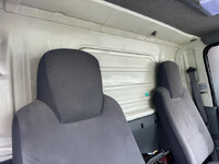 いすゞエルフアルミバン小型（2t・3t）[写真28]