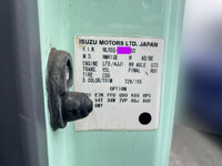 いすゞエルフアルミバン小型（2t・3t）[写真34]