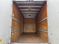 いすゞエルフアルミバン小型（2t・3t）[写真09]