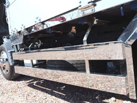 三菱ふそうキャンターアルミブロック小型（2t・3t）[写真18]