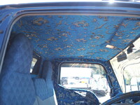 三菱ふそうキャンターアルミブロック小型（2t・3t）[写真37]