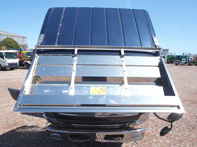 三菱ふそうキャンターアルミブロック小型（2t・3t）[写真07]