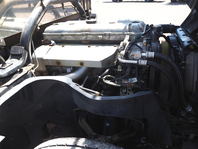 三菱ふそうキャンターアルミブロック小型（2t・3t）[写真09]