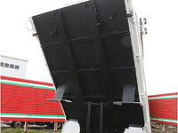 いすゞエルフダンプ小型（2t・3t）[写真18]