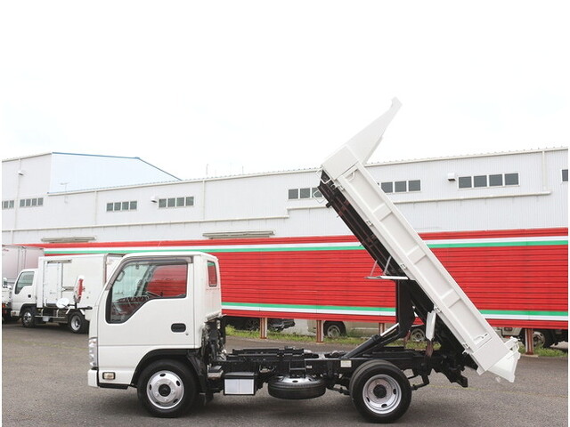 いすゞエルフダンプ小型（2t・3t）[写真05]