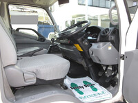 トヨタトヨエースアルミバン小型（2t・3t）[写真15]