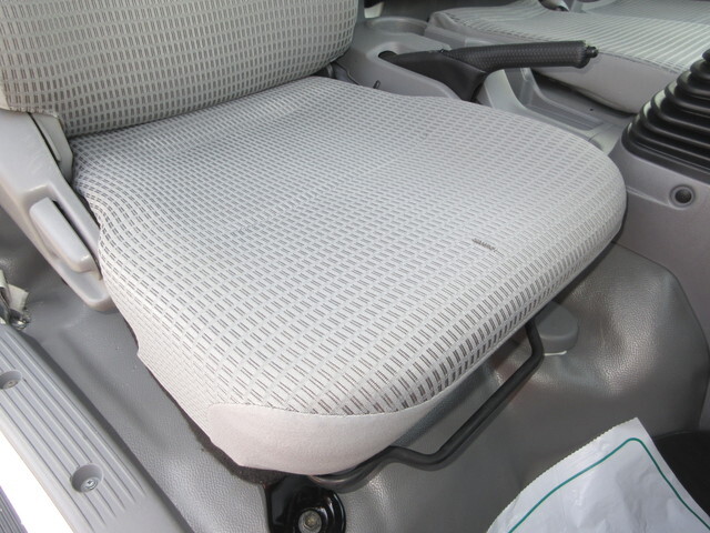 トヨタトヨエースアルミバン小型（2t・3t）[写真15]