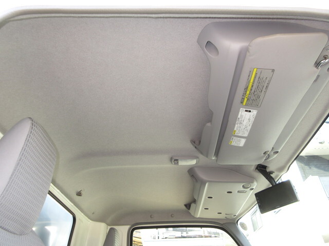 トヨタトヨエースアルミバン小型（2t・3t）[写真18]