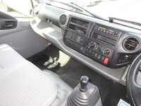 トヨタトヨエースアルミバン小型（2t・3t）[写真22]