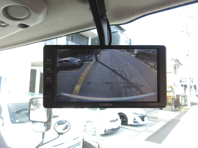 トヨタトヨエースアルミバン小型（2t・3t）[写真24]