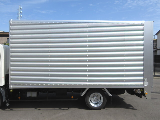 トヨタトヨエースアルミバン小型（2t・3t）[写真04]