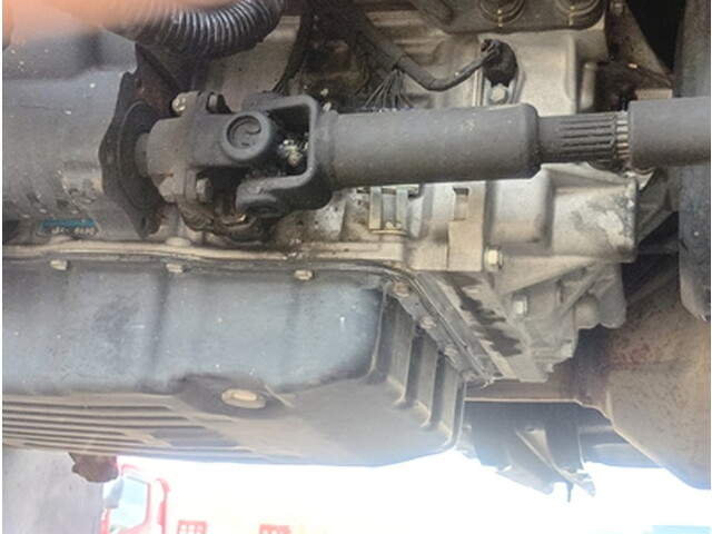 日野デュトロパッカー車（塵芥車）小型（2t・3t）[写真14]