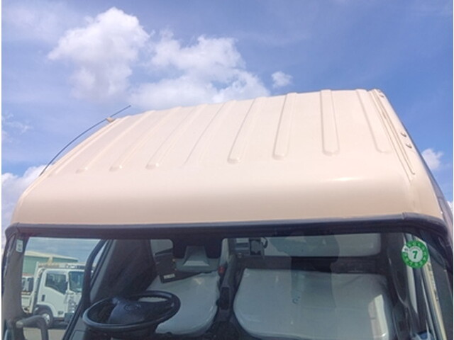 日野デュトロパッカー車（塵芥車）小型（2t・3t）[写真18]