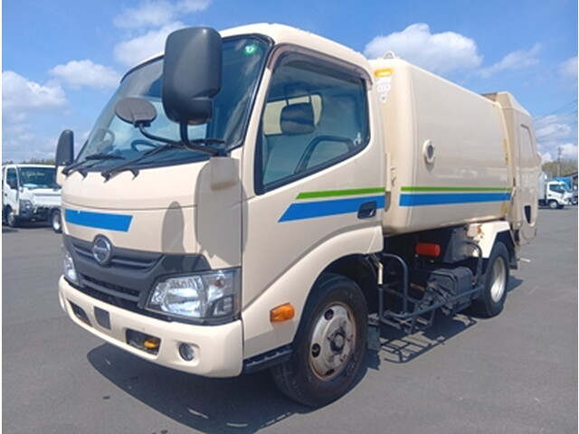 日野デュトロパッカー車（塵芥車）小型（2t・3t）[写真03]