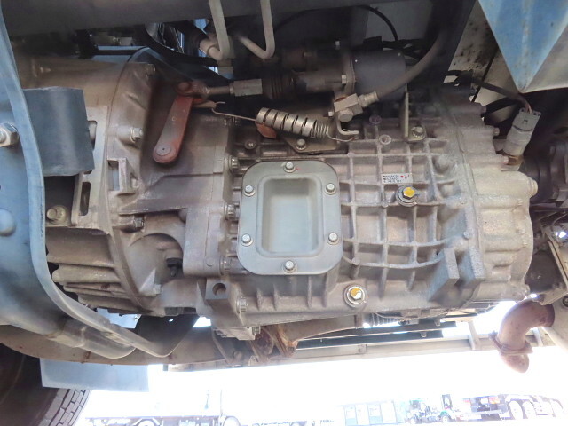 三菱ふそうファイターアルミウイング増トン（6t・8t）[写真08]