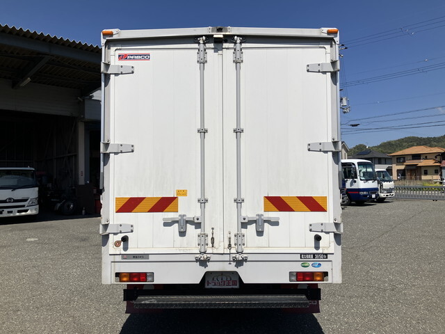 三菱ふそうキャンターアルミウイング小型（2t・3t）[写真11]