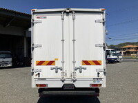 三菱ふそうキャンターアルミウイング小型（2t・3t）[写真12]