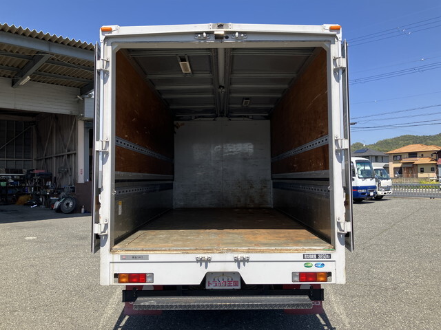 三菱ふそうキャンターアルミウイング小型（2t・3t）[写真12]