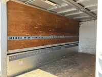 三菱ふそうキャンターアルミウイング小型（2t・3t）[写真15]