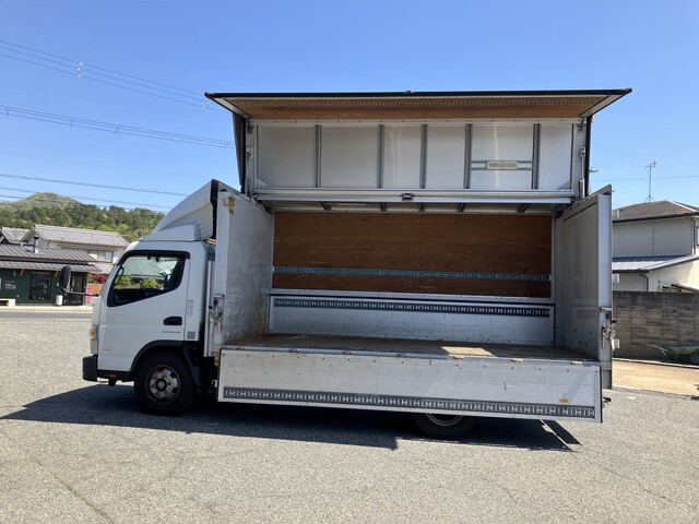 三菱ふそうキャンターアルミウイング小型（2t・3t）[写真07]