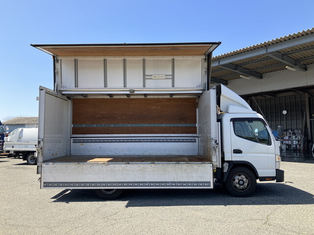 三菱ふそうキャンターアルミウイング小型（2t・3t）[写真08]